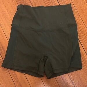 OFFLINE High-Waist Olive Green Women’s Shorts